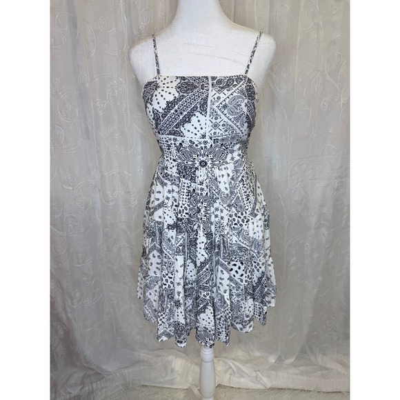 Streetwear Society Dresses & Skirts - Streetwear Society Bandana Paisley Mini Dress Black White Tie Back Cutout XS NWT